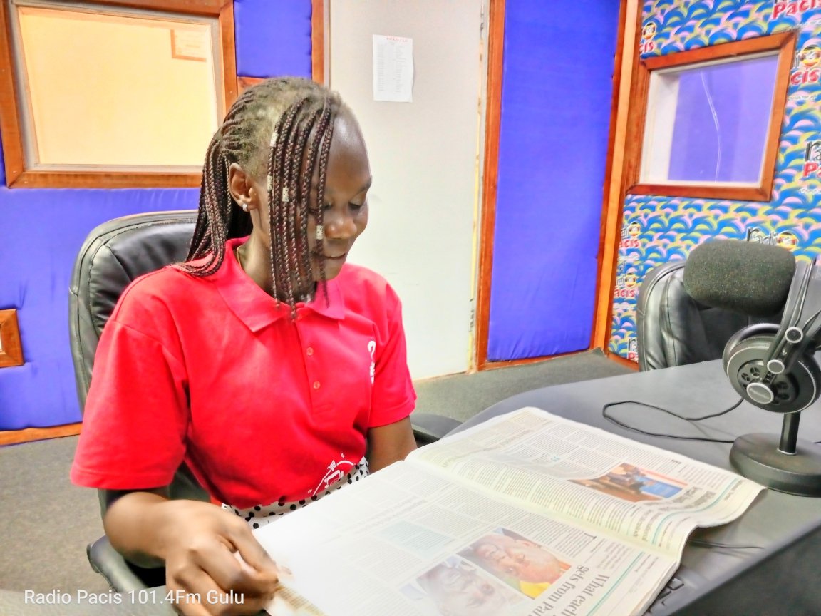 RadioPacisGulu's tweet photo. PRESS REVIEW |2-3PM

It's Monday full of fresh information.
Tune in to #Felista and #Shasha for the top stories in today's dailies.
#letsgogreen 
#PeaceOfChristForAll.
@FellyFelly12 @GuluVarsity 
@DailyMonitor @newvisionwire https://t.co/ChtSV3TxFZ