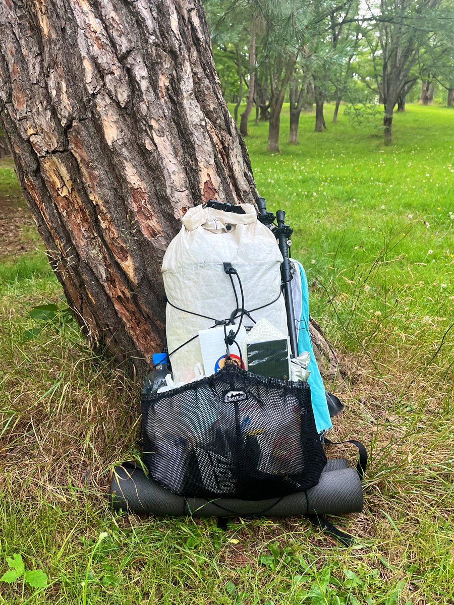 zenhike's tweet photo. バックバックは多少余裕あり。
最終日は弘前市街地まで歩く。

#ハイキング #裏津軽トレイル #東北自然歩道 #岩木山 #桜林 #弘前 #zimmerbuilt #pikapack https://t.co/ELQUHhFldR