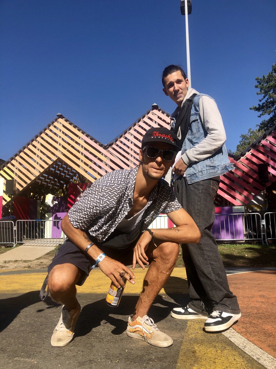 LHsansfiltre's tweet photo. Der Klang Der Familie dkdffestival 2023 Fort de Tourneville 329eme 
Merci pour ce beau festival 😍😍👏👏👏❤️
Mazout 
#fortdetourneville #festival #dkdf #apresmidi #afternoon #day2 #summer2023 #lehavre #festivalier https://t.co/srCzxFU8dD