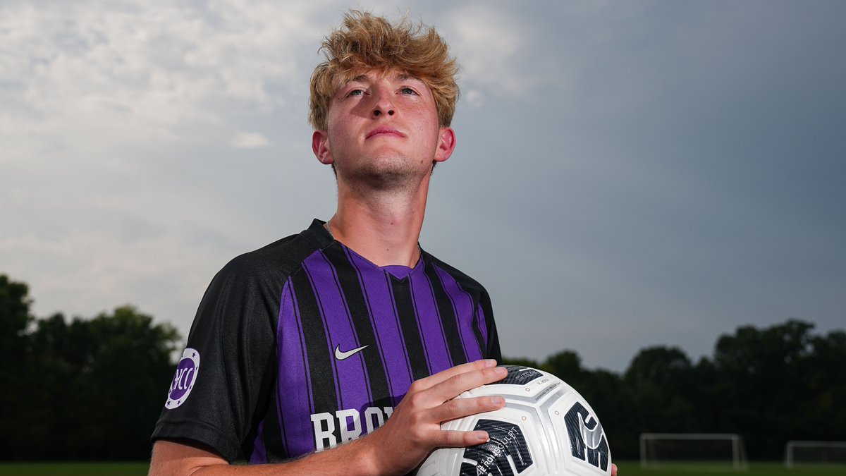 Brian_Haenchen's tweet image. ⚽️⭐️: Weston Bradley (@bhsdogsbsoccer), @_catherinecline (@ladyirishftbol), @nataliehayy (@bhsdogs_gsoccer), Sam Holland (@MillerNationAD), @JocelynLove22 (@LapelGirlSoccer), Elaina Maurice (@TCTigers).

🗳️➡️ Friday, noon: indystar.com/story/sports/h…