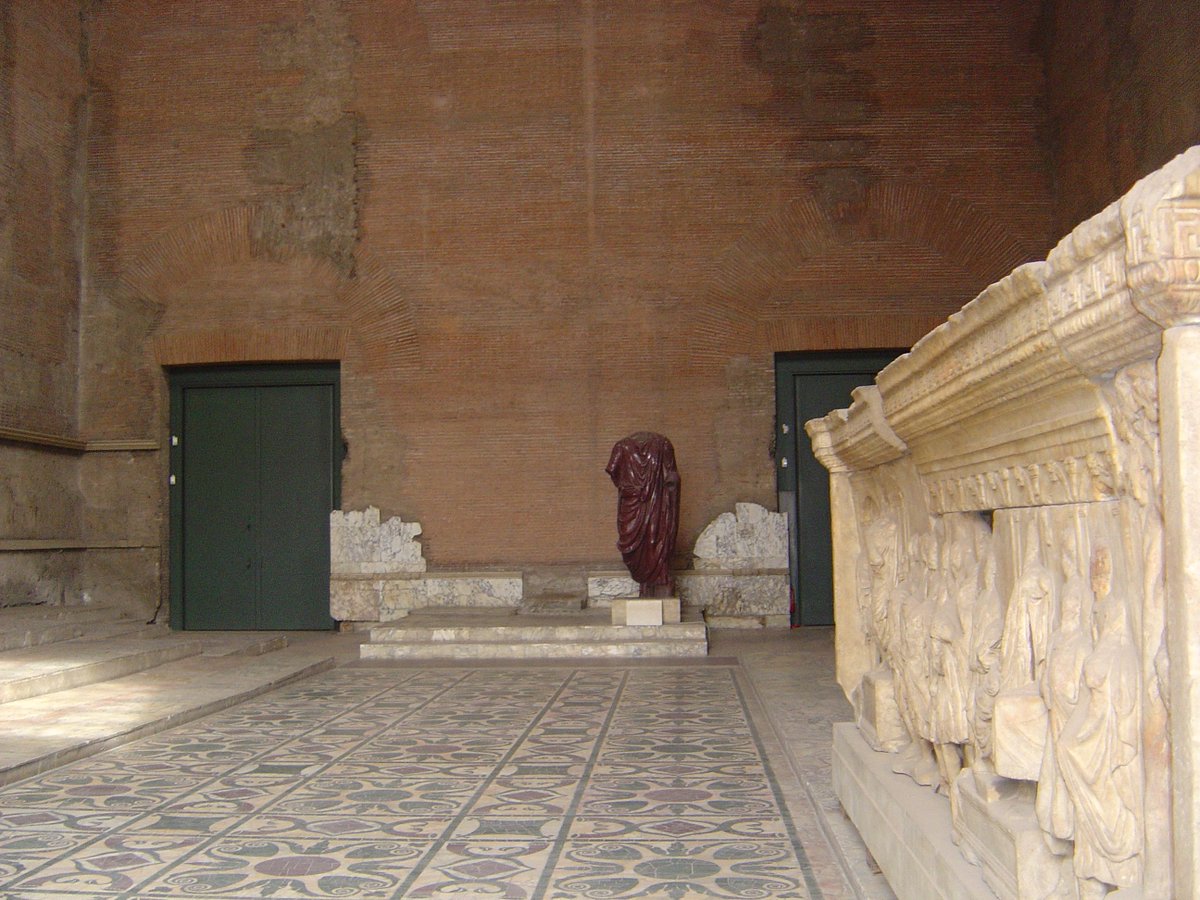 ClassiCult tweet media