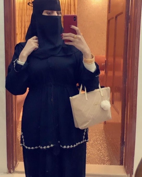 مادام الحظر مطول هيك
نخرج افضل  من الانتظار
يسعد مساكم حبايبى