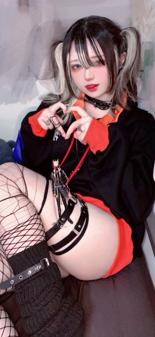 コスプレイヤー絲のTwitter画像16