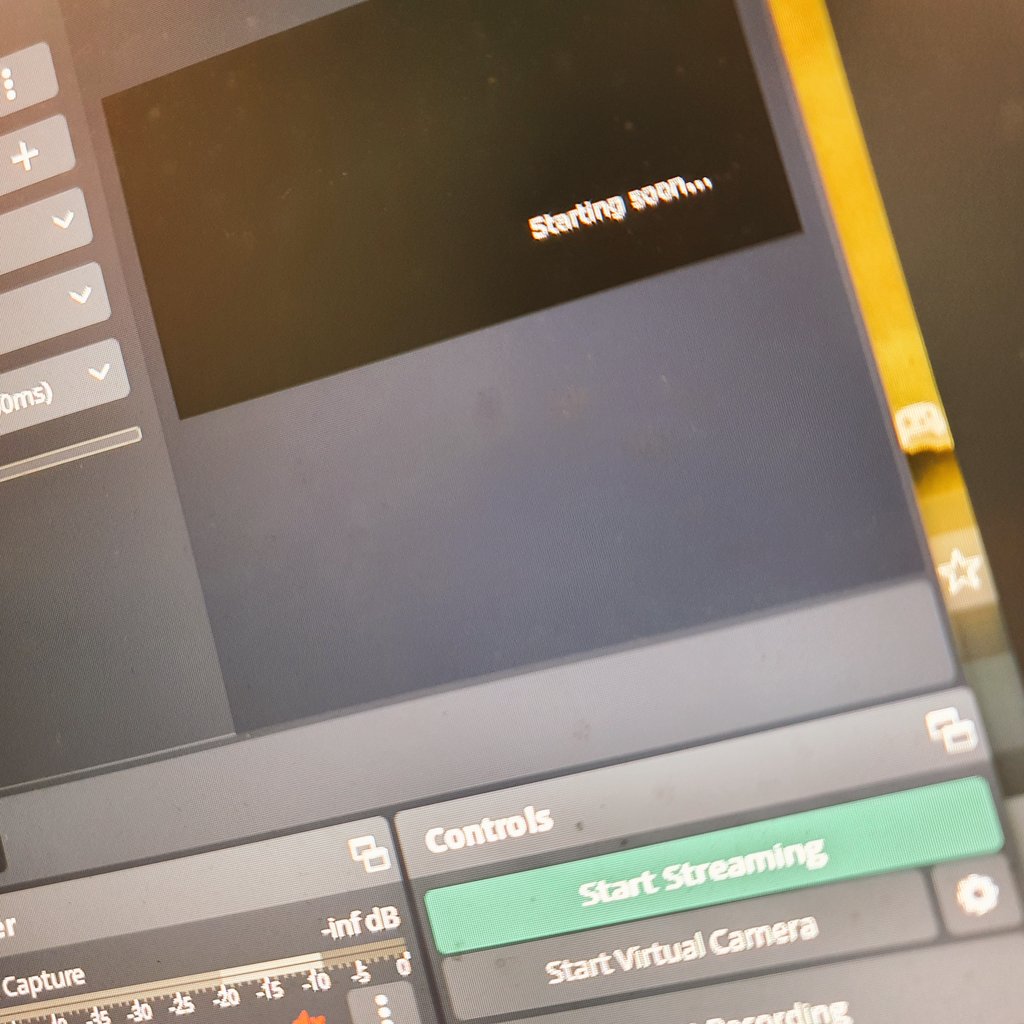 very irregular no sched stream up

back continuing the Death Stranding run, maybe some tft after

twitch.tv/hexerkid
