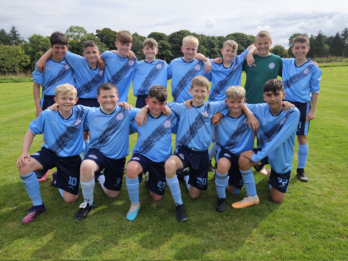 Mintlaw2's tweet photo. Last friendly of preseason Vs Mormond Thistle at New Pitsligo on Sunday. Great run out for the boys in a very competitive game. Good luck to Mormond in the up coming season. 💙💙💙 https://t.co/4rAczNE0Yz