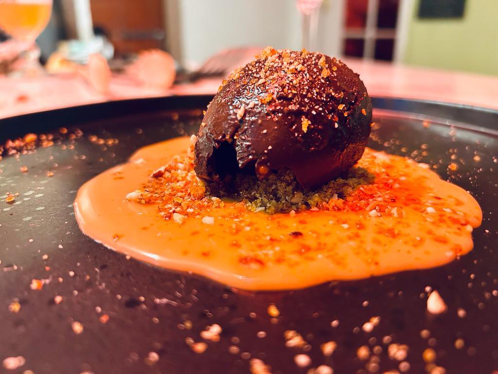 Dark chocolate ganache, clotted cream toffee - hazelnut brittle