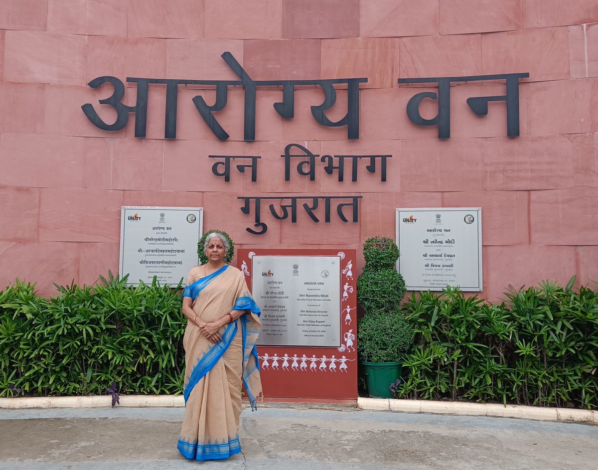 nsitharamanoffc's tweet photo. Smt @nsitharaman visits Arogya Van developed near the Statue of Unity in Kevadia, Gujarat.

Arogya Van, which exhibits a wide range of medicinal plants and health-related landscapes, has been developed to raise awareness about the important role played by plants in the wellness of human beings. 

There are five gardens inside Arogya Van – Garden of Colours, Aroma Garden, Yoga Garden, Alba Garden and Lutea Garden.