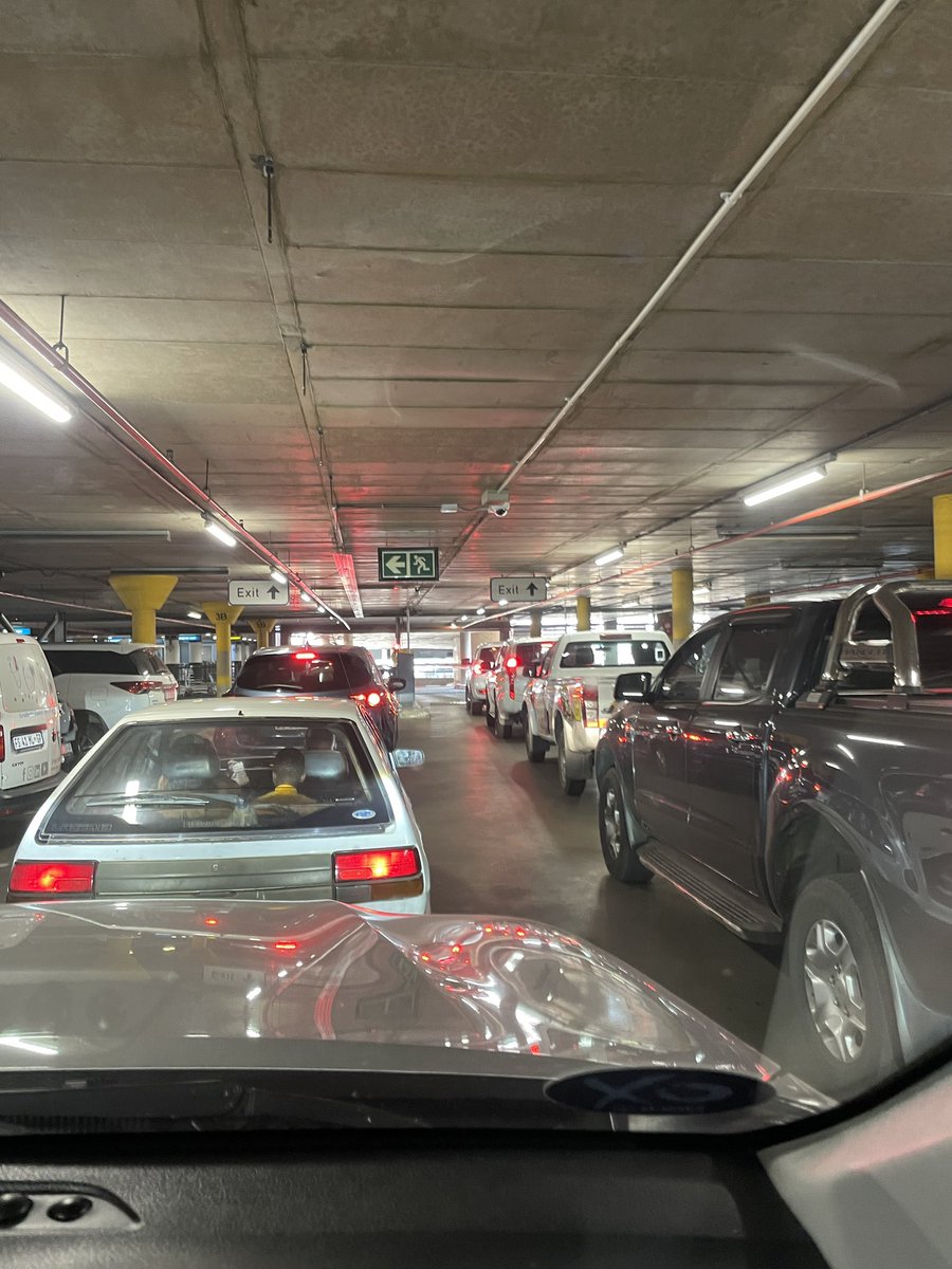 Ceej_Robs's tweet photo. @ortambo_int your parking situation is a joke.  Every. Single. Time https://t.co/g9NYILWyS1