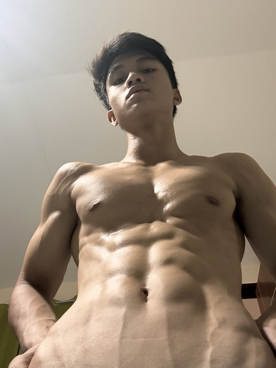 jhazthinegwapo's tweet photo. Gusto mo maging bottom kita sa next videos ko? Paki Retweet para makapili ako ng dalawang pwedeng makantot

https://t.co/hZKAjeT8mp https://t.co/N1y4x3DYKm