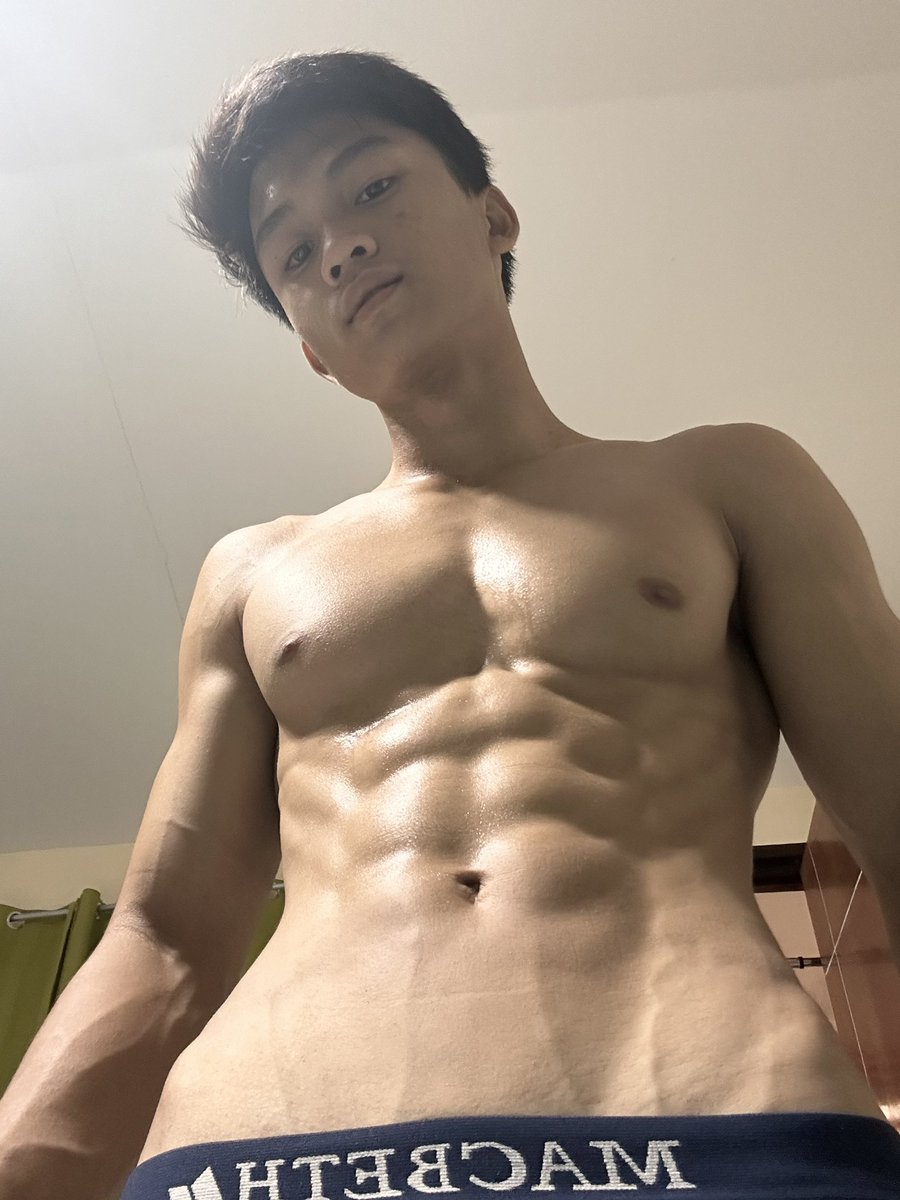 jhazthinegwapo's tweet photo. Gusto mo maging bottom kita sa next videos ko? Paki Retweet para makapili ako ng dalawang pwedeng makantot

https://t.co/hZKAjeT8mp https://t.co/N1y4x3DYKm