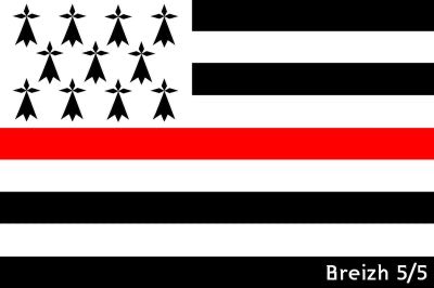 StephaneLeBreto's tweet photo. Le Gwenn Ha Du avec 5ème bande rouge - symbole de la volonté populaire d’une @regionbretagne retrouvant ses 5 départements (#GwennHaDu5eBandeRouge) - commence à se voir un peu partout en Bretagne. Illustration d’une attente d’une consultation des habitants de @loireatlantique ! https://t.co/018BAeg6B0