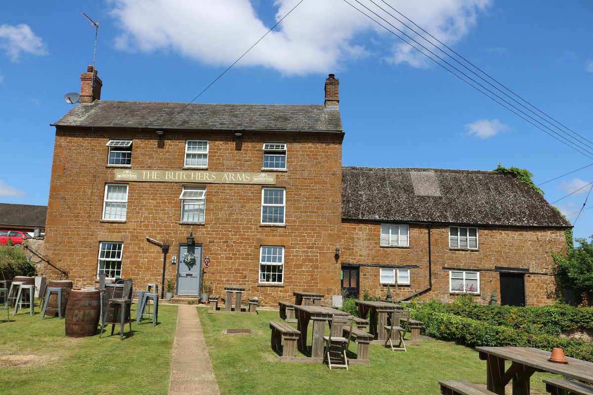 SoxonCAMRA's tweet image. The @BBalscote triumphs again in the regional round and joins the other 15 regional winners in the National phase of the competition