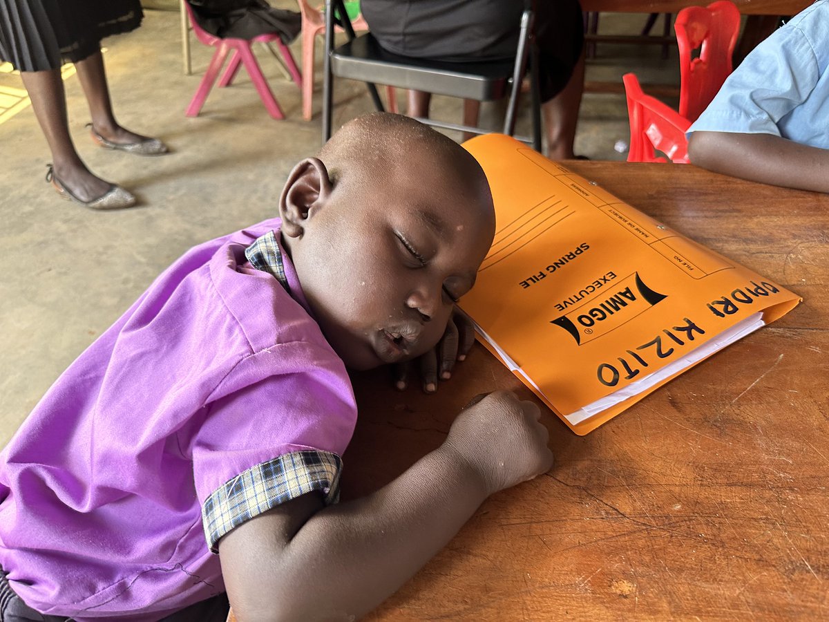 zozu_project's tweet photo. It’s Monday, anyone feeling like Kizito? Nap 💤 time sounds good! #MondayMood #TheGivingBlock #Sponsor #CryptoCommunity #makingadifference https://t.co/w6GBiN997a