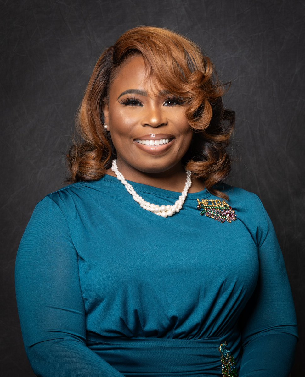 heira_of's tweet photo. When I stand before God at the end of my life, I would hope that I would not have a single bit of talent left, and could say, 'I used everything you gave me'.

Erma Bombeck

She Is Royal - Lady Renee N. Ford

#heira
#loh 
#ExceptionalWomen
#DoingRemarkableGood
#SheIsRoyal https://t.co/vhzzz4Y1hf