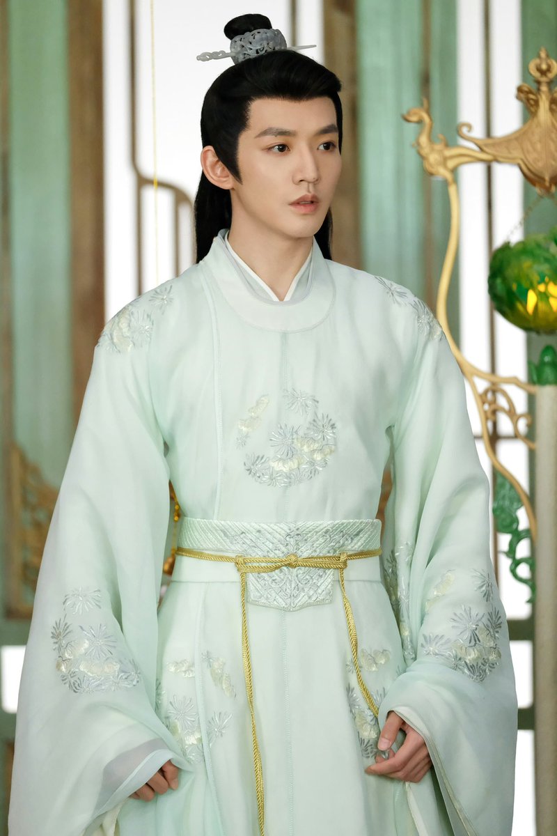 lxbaobei_12's tweet photo. Handsome Jing 😍💙
#DengWei #LostYou https://t.co/4zXHieWL3q
