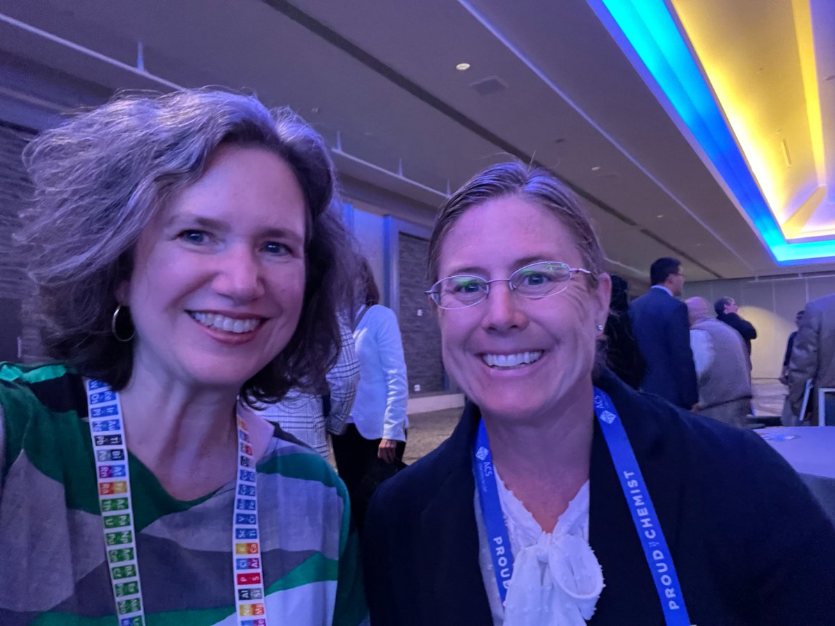 Mary_K_Carroll's tweet photo. Scenes from #acsfall2023: Enjoyed the opportunity to attend the #ACSFellow ceremony & celebrate the contributions of colleagues to the #chemical #sciences and the @AmerChemSociety. #chemtwitter https://t.co/4YG5U1dvkG