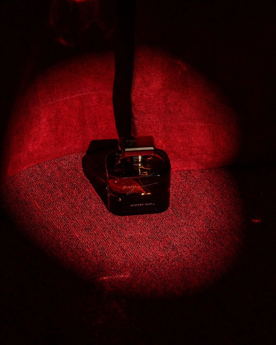 3 words that describe @maisondenoya :
Alluring, artistic, &amp; enchanting ✨

Dm us if you would like to showcase the beauty of your brand💎

#Production #houseofnoya #Bukhashbrothers #Socialmedia #contentcreation #Dubai #Digitalagency