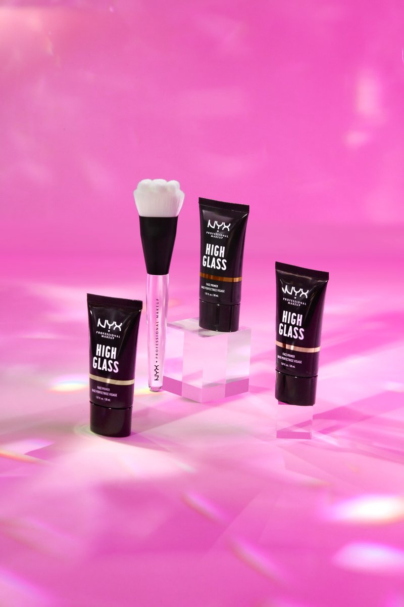 nyxcosmetics_es's tweet photo. Glass Skin en tres pasos: 1❣️: Crea una piel suave y radiante con High Glass Face Primer.
2❣️: Aumenta el efecto Glass con High Glass Finishing Powder.
3❣️: Realza los puntos prominentes del rostro con High Glass Illuminating Powder.
#highglass #primersummer #nyxcosmetics_es https://t.co/GBS8uvuGvM