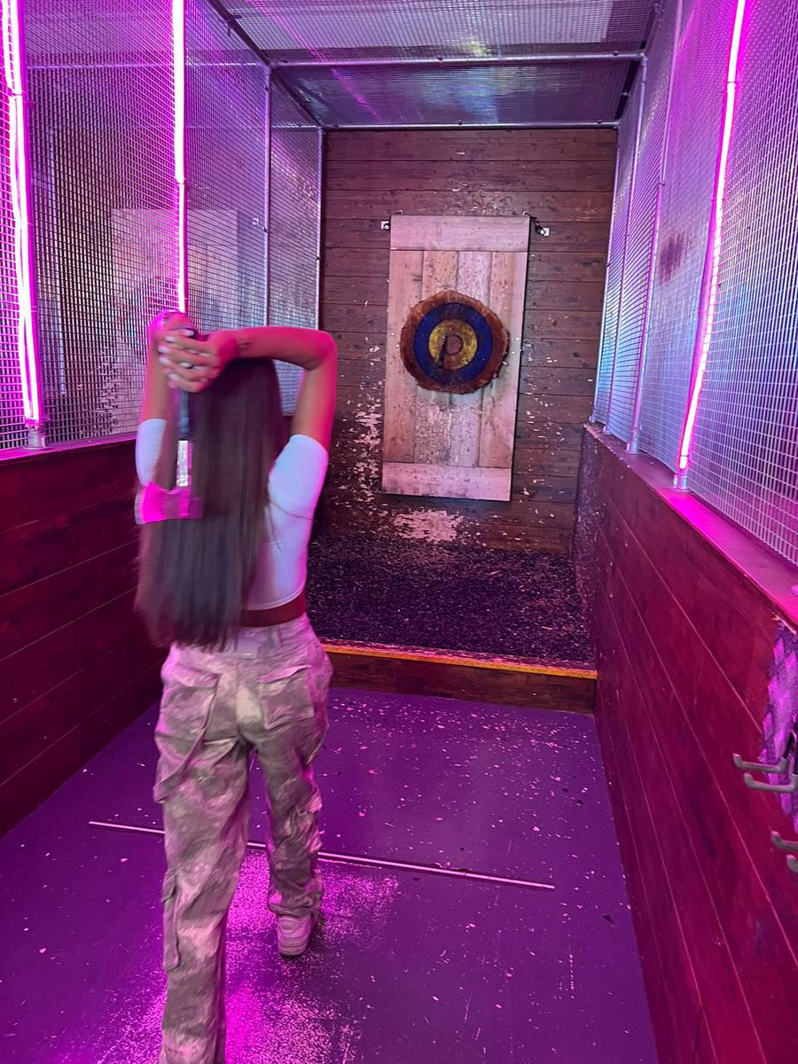 TutisEstates's tweet photo. A Tutis Team Summer Night Out to Remember! What better way to celebrate summer than with a thrilling night out? The Tutis Estates team gathered at Boom Bar Coventry for an unforgettable evening of axe throwing, and it was an absolute blast!  #teamtutis #coventry #tutisestates https://t.co/uieEuPlcfB