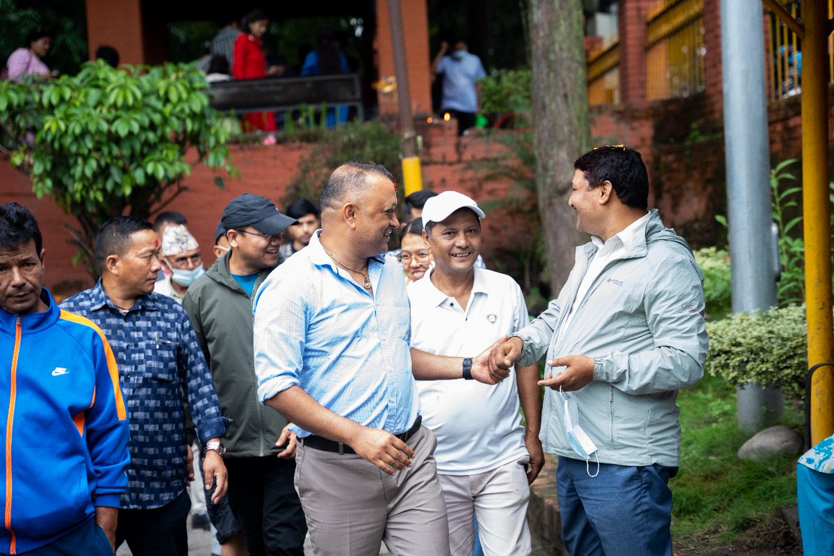 MPOfficeKtm4's tweet photo. नाग पञ्चमीका अवसरमा नाग पोखरीमा आयोजित विशेष नाग पूजा कार्यक्रममा सहभागी भई भक्तजनहरूसँग अन्तरक्रिया गर्नु हुँदै माननीय गगन कुम��र थापा। https://t.co/jdBBAjXuQW
