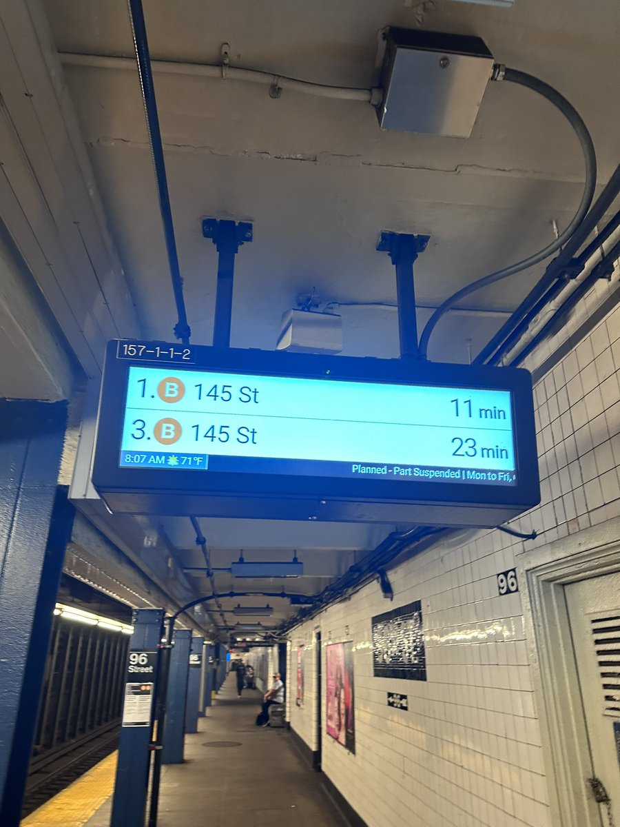 SYewdell616's tweet photo. This sounds about right @NYCMayor! Raise the rates, lower the service. Still trying to figure out how the city has benefited from you. https://t.co/Tkv8DfKBvL
