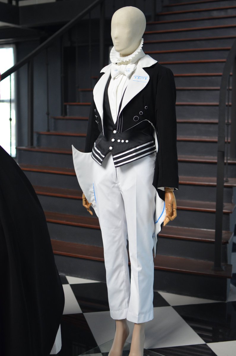 KikiYachiLin's tweet photo. #服裝創作 #MikuSymphony2020 #LED燈魔法 #幕後花絮 #時尚愛好者 #Kiki創作 #CostumeCreation #初音交響樂2020 #LEDLightsMagic #BehindTheScenes #cosplay #costumemaking #cosplayfun #miku #kaito #KAITO #kaito #kaitoshion #hatsunemiku #kagaminelen #kagaminerin #megurineluka #meiko #MEIKO https://t.co/j1sWavLEDX