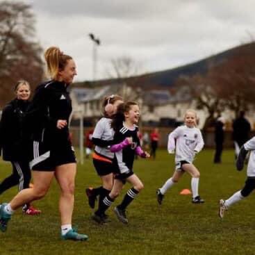 fairydeanrovers's tweet photo. ❗️Reminder that our girls section return on Monday 4 September 👇 

😊 GFR Girls Section are 🔙 on ⬇️ 

🗓️ MONDAYS from 04.09.23

👧🏻 P1 -P3 
⏰ 4:30pm - 5:30pm

👧🏻 P4 -P7 
⏰ 5pm - 6pm

🏟️ Netherdale Stadium

#GETINVOLVED ❤️⚫️ https://t.co/3eyOuGEhng