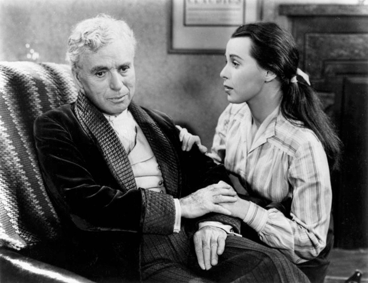 'Zaman en iyi yazardır. Her zaman mükemmel sonu yazar.' Charles Chaplin Limelight / Sahne Işıkları (1952) #charleschaplin #clairebloom