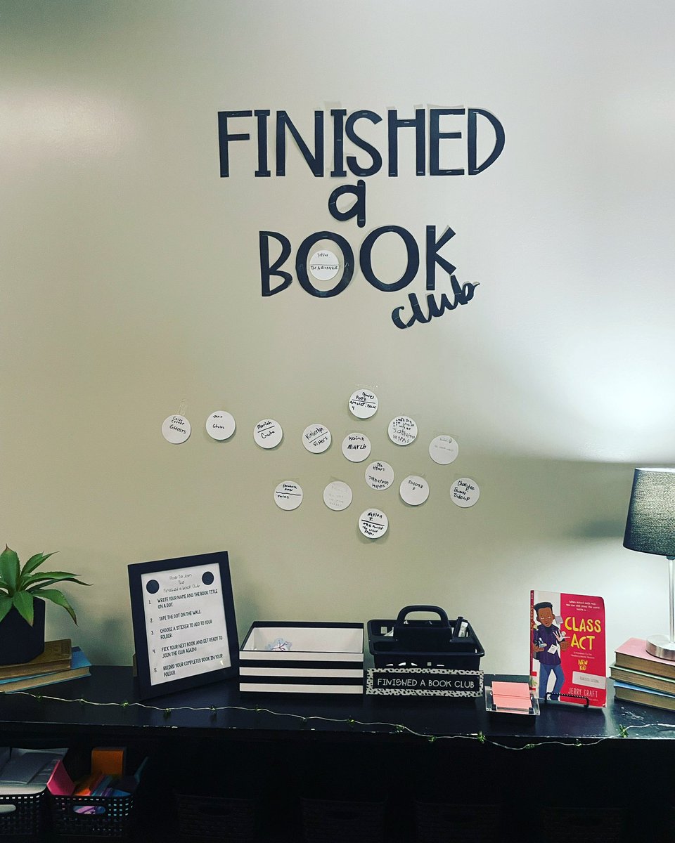 mrsdarterreads's tweet photo. After only 7 days of school, several 9th graders have already joined the Finished a Book Club! I’m so proud of them! #stallionstrong https://t.co/Wn92VZDWjA