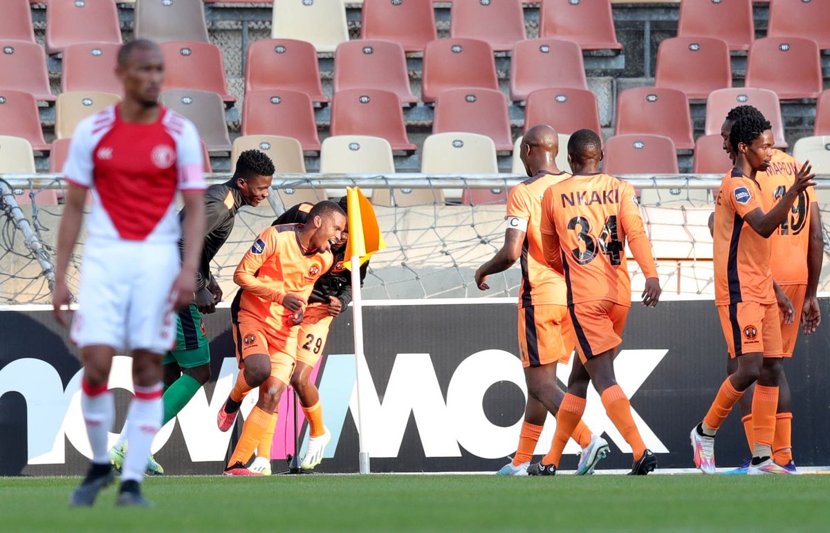 BackpageMedia's tweet photo. Motsepe Foundation Championship ➡️ DStv Premiership  

Polokwane City and Cape Town Spurs run it back  🏆

📸Samuel Shivambu/BackpagePix  

#SouthAfricanFootball #CapeTownSpurs #PolokwaneCity #DStvPremiership #SuperDiski https://t.co/LF6DYE14E7