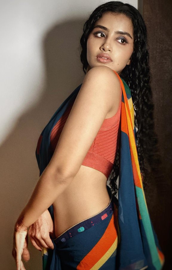 F4DeeyNbwAAE12V?format=jpg&name=900x900