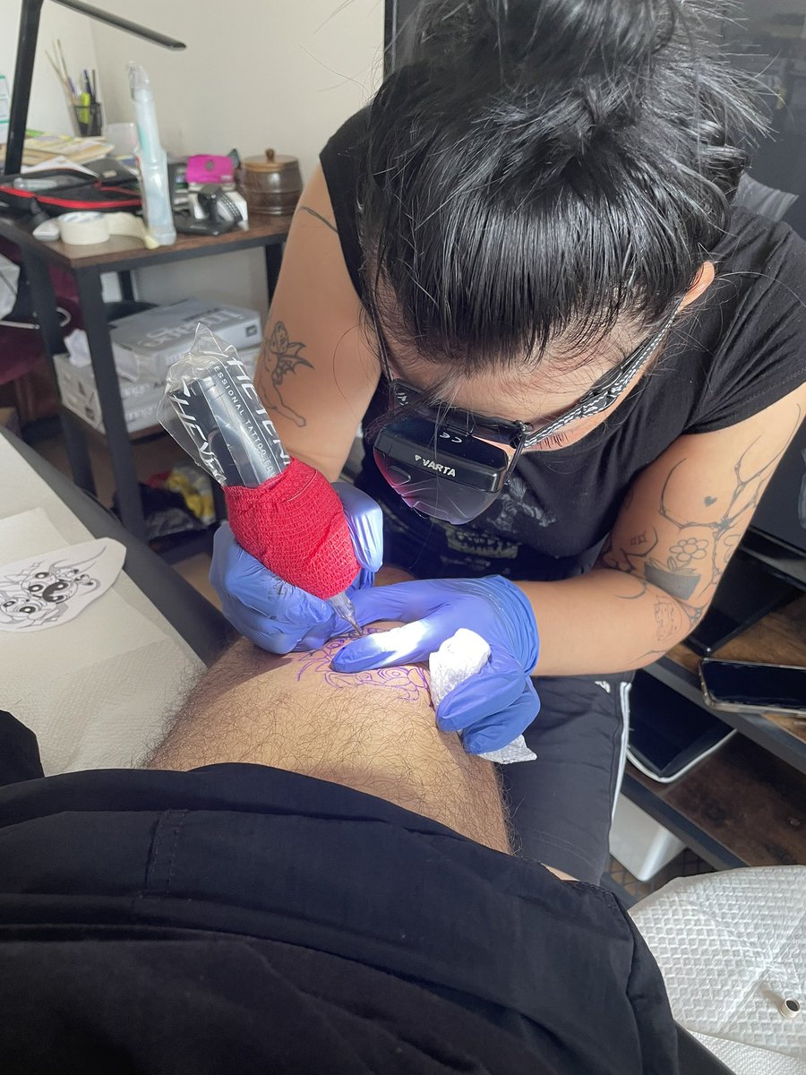 lemonadejoe808's tweet photo. prvni tatucko in progress https://t.co/X3WEaIyKIT