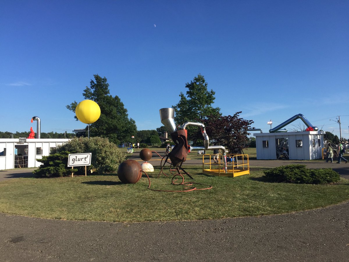 iampoofer's tweet photo. Wow. 8 years since @phish #magnaball
What a FANTASTIC festival. The music was soooooo good. The weather was perfect. All the friends made it.
Take me back https://t.co/ezVH03rXvP