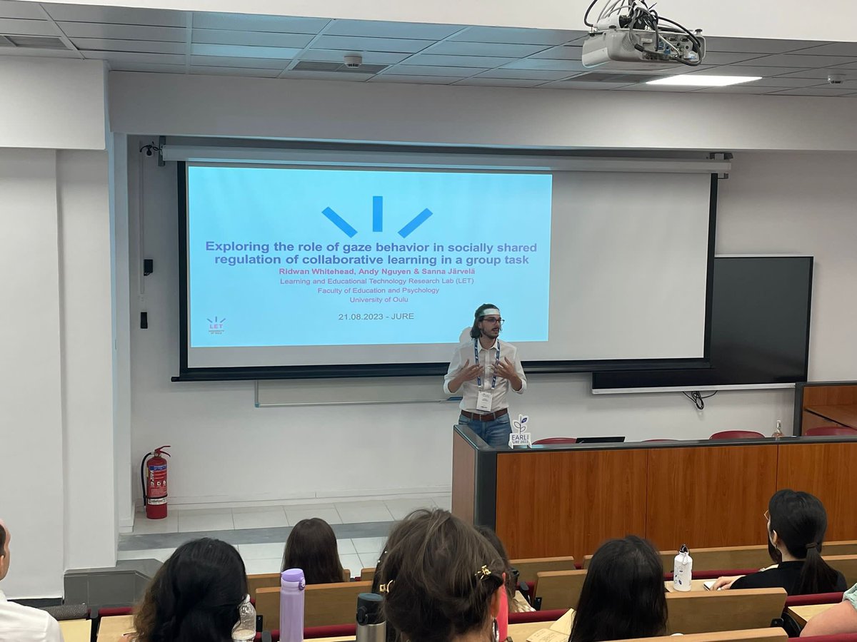 Grateful for the incredible experience of presenting at #JURE2023, my first conference! 🎙️ Sharing insights from my PhD article on what gaze behavior can reveal about SSRL was a true milestone. Thanks to all who joined the discussion! 🙌 #UniOulu #LETOulu #LETresearch