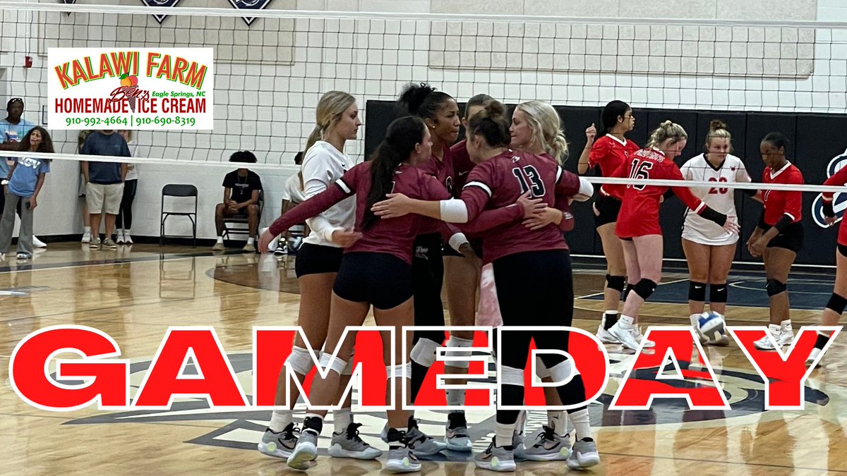 GAMEDAY for @flyers_vball 6pm tonight in The Hangar your @SandhillsCC Flyers host Lenoir Community College. It's student night Flyers so all Sandhills students with ID will get pizza and freeze pops at the game while supplies last. Come on out! #FlyersRISE