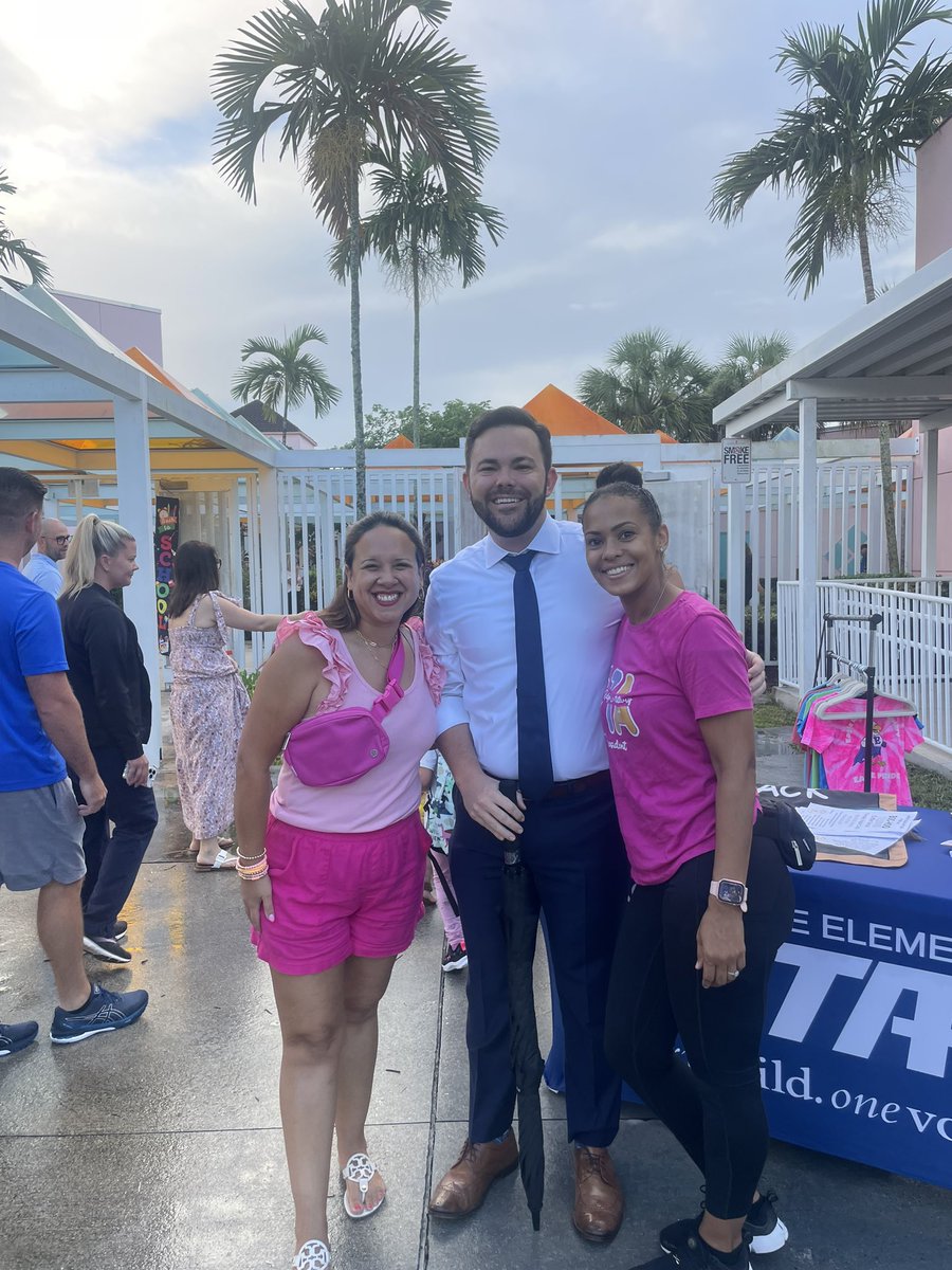 It was great to welcome back students, parents, and teachers on the first day of school at Eagle Ridge Elementary! 

Thanks to Principal Sierra and the awesome PTA for having me! Wishing everyone a safe and wonderful school year! <a href="/browardschools/">Broward Schools</a>