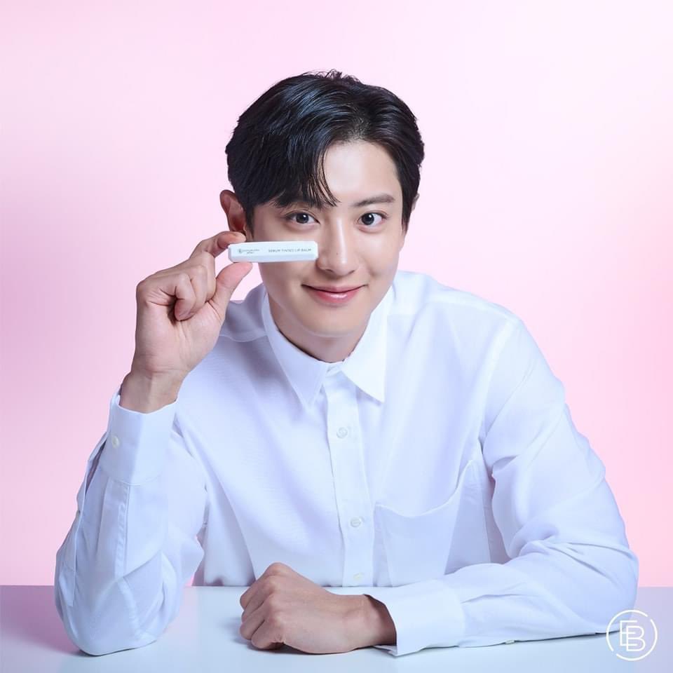 knockknock0408's tweet photo. CHANYEOL
https://t.co/RFDYkLQcsK
@weareoneEXO https://t.co/mWLt02ZI7i