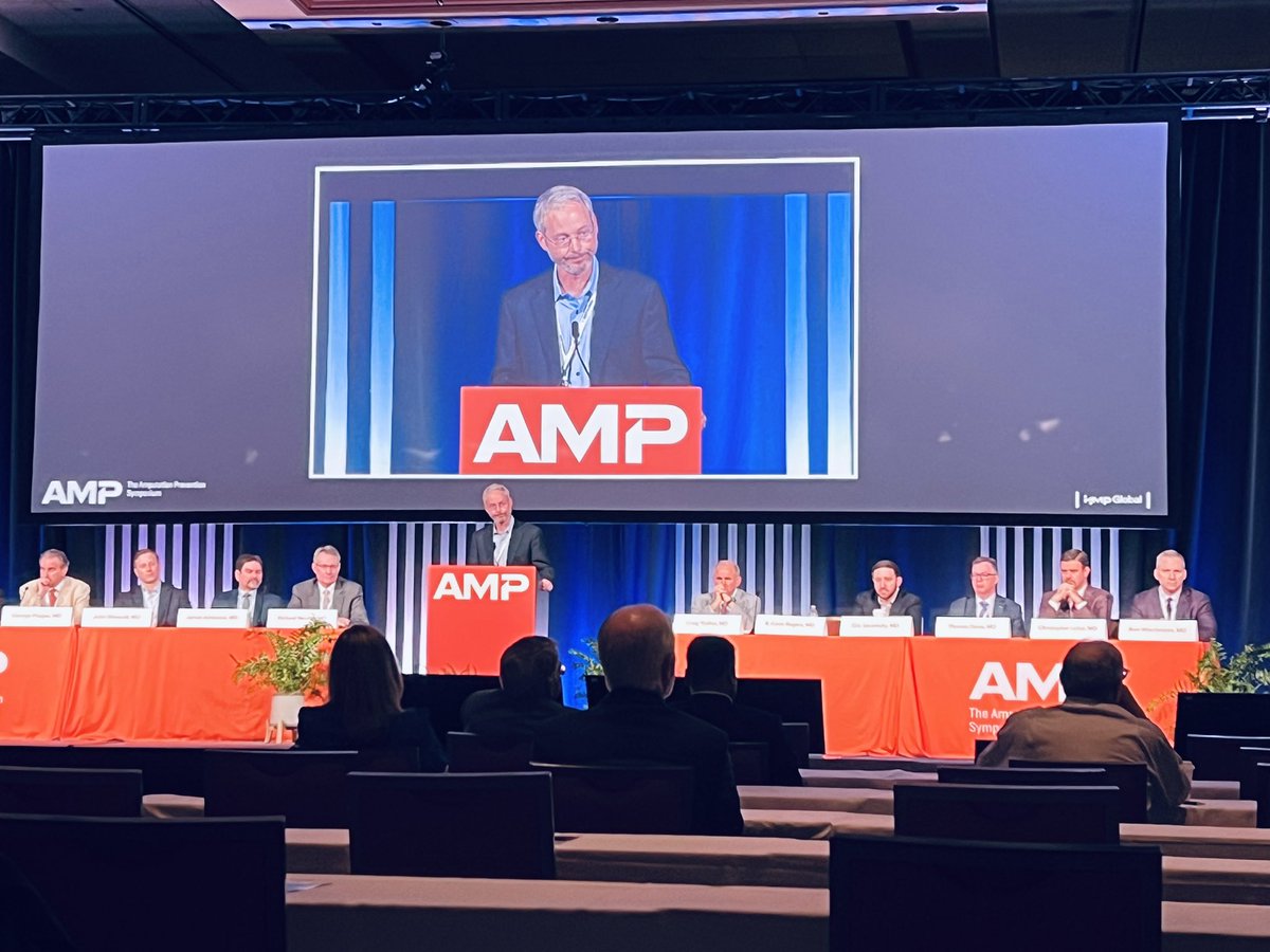 baijazvascular's tweet photo. #AMPCLI2023 was a great meeting truly dedicated to the collaborative spirit of challenging #CLTI work done by expert #CLTIFighters. Wonderful to have met many in person. Look forward to future #PAD #CLTI work together. Beautiful #Chicago was a plus 😀 @FadiSaab17 @kmadass https://t.co/My6afOVJSS