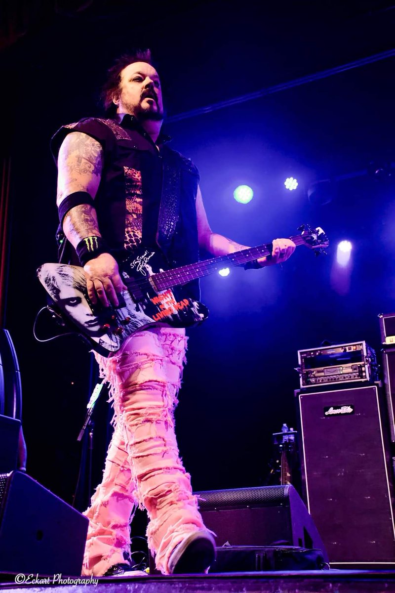 RockAllOut's tweet photo. Today 5-7 PM EST on Real Talk With G-LOVE  &amp;  https://t.co/pg5DA8U20v Interviews Lance Eric from Bango Tango and now hitting the charts with his awesome band Color of Chaos. Find us on LIVE365 on RockAllOut https://t.co/Mof2XovoeJ