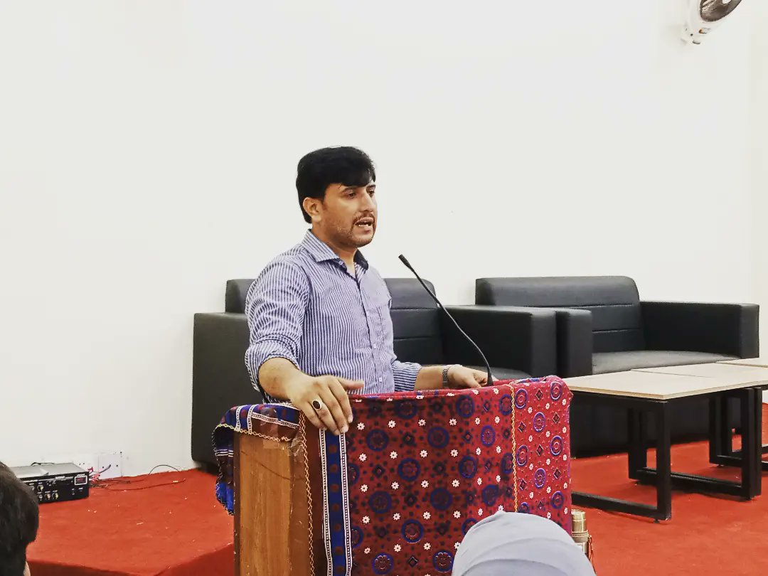 corpsyoung1's tweet photo. MEETING WITH THE NEW MEMBERS OF YPDC SALU CHAPTER.

#ypdc_salu_chapter
#ypdc
#baikhtiyarnaujawan
#studentssocietycenter
@betterpakistan 
@PlanComPakistan 
@YPDC_PK https://t.co/tjHlLURm10