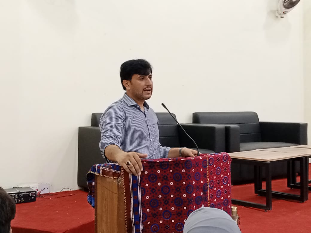 AineeMahar's tweet photo. MEETING WITH NEW MEMBERS OF YPDC SALU CHAPTER PRESIDED BY FOCAL PERSON OF YPDC SALU CHAPTER DR. ALI RAZA LASHARI AND PROCEEDED BY CORE TEAM OF YPDC SALU CHAPTER
A great number of students joined the team🥰🎉
Dated: 21-08-2023
#1st_ever_student_societies_center
#YPDC_Salu_chapter https://t.co/VLcmGQ0a56