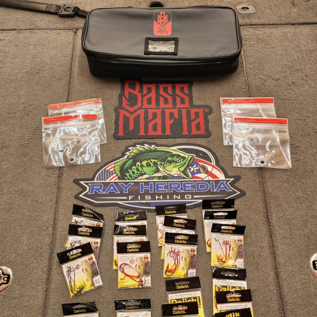 rayherediafish's tweet photo. Packing hooks I might need for the 2023 Black Bass World Championship tournament held at Lake Sabor in Portugal, 16-22 October. I will represent Puerto Rico 🇵🇷!
#fishinisthemisson
Follow on IG &amp; FB #puertoricosportsfishingfederation #puertoricofishing #bassfishing https://t.co/FZ2hZJaHWC