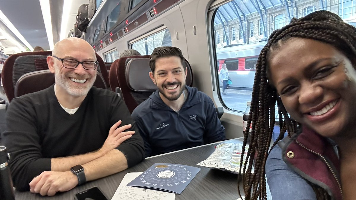 Monique Woodard tweet media