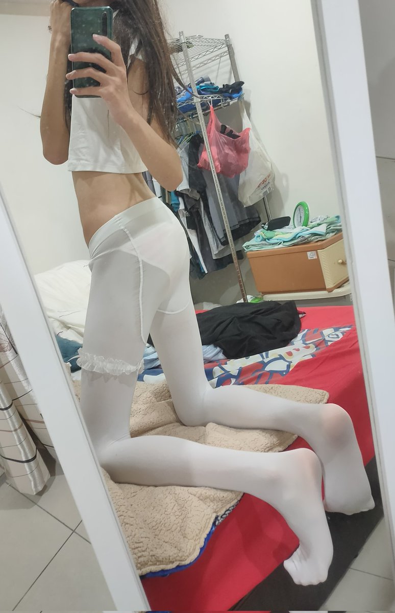 Ru931229's tweet photo. 等之后去工作再买新衣服来拍吧 #伪娘 #可爱的男孩子 #男の娘 https://t.co/HZoBX9ovxr