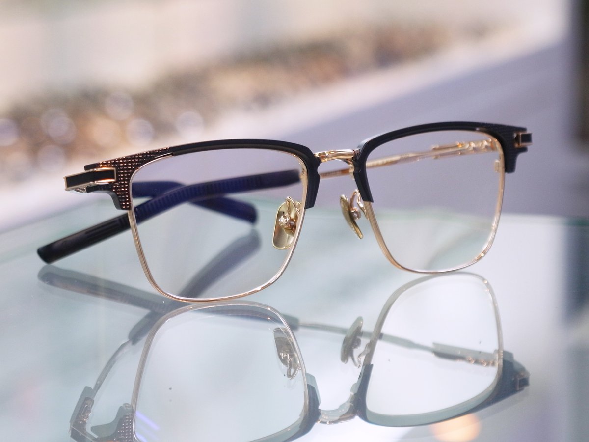 9999byhayashi's tweet photo. 【999.9 People”HIGH-END S-02T H（S-01T H series）”】
#フォーナインズ #眼鏡 #メガネ #ハイエンド #S01THシリーズ #S02TH #サーモント
MORE INFO↓
https://t.co/sb8yZHiY2v
#山口県 #防府市 #ハヤシメガネ #フォーナインズ専門店 常時1000本以上在庫! 
新作2023春モデル発売中! https://t.co/cnOrDPAG6V