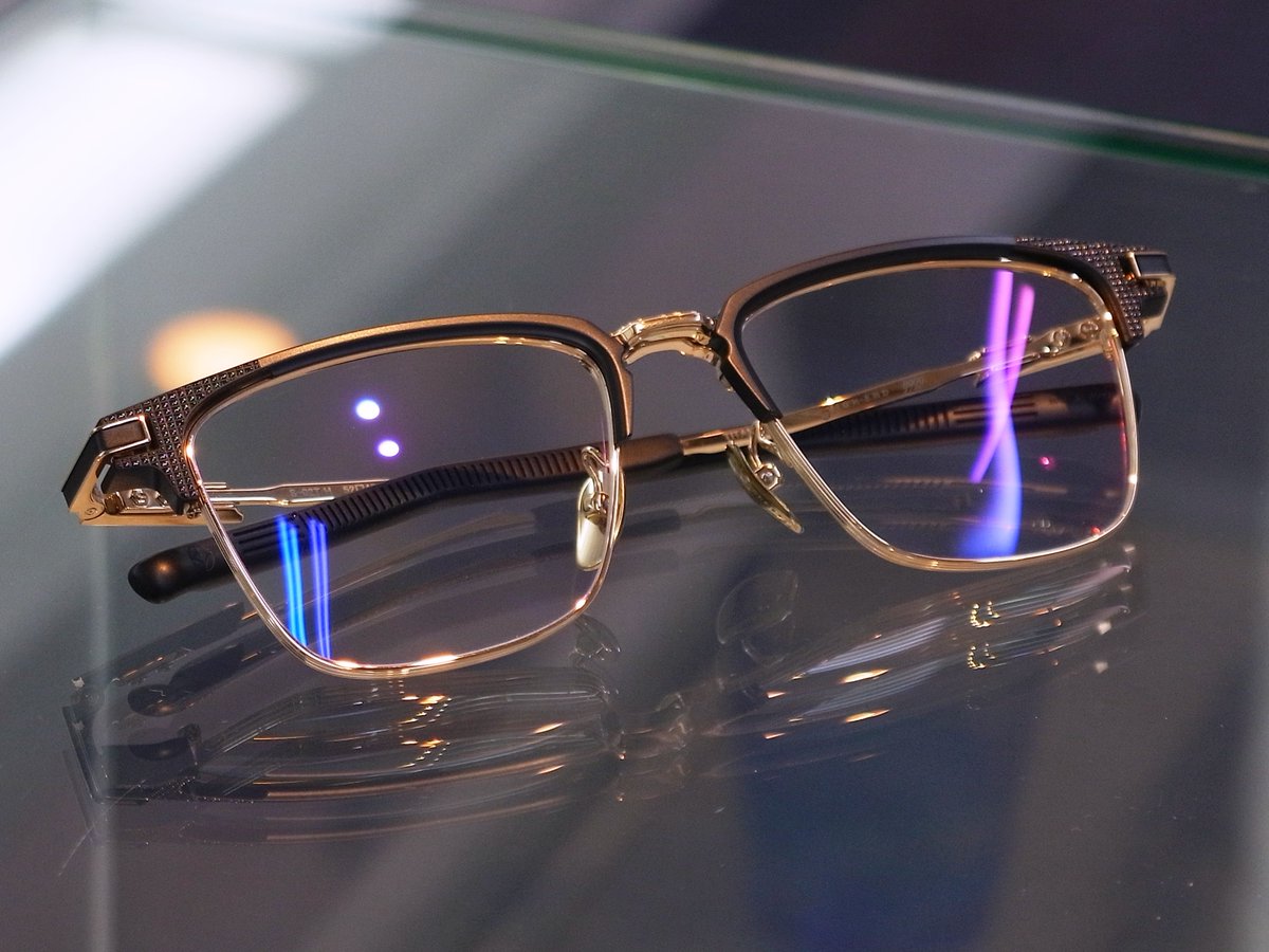 9999byhayashi's tweet photo. 【999.9 People”HIGH-END S-02T H（S-01T H series）”】
#フォーナインズ #眼鏡 #メガネ #ハイエンド #S01THシリーズ #S02TH #サーモント
MORE INFO↓
https://t.co/sb8yZHiY2v
#山口県 #防府市 #ハヤシメガネ #フォーナインズ専門店 常時1000本以上在庫! 
新作2023春モデル発売中! https://t.co/cnOrDPAG6V