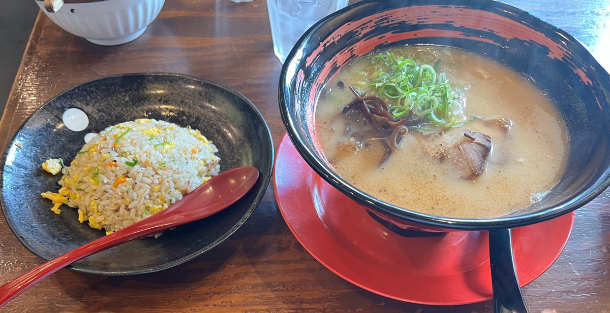 miya72122's tweet photo. 中々レベルが上がらないダンベルトレ
⇒ https://t.co/GkE8bi3lla #アメブロ via @ameba_official #ダンベルトレーニング #FLEXBELL #インクラインベンチ #らーめん https://t.co/kyeYYMNTBW
