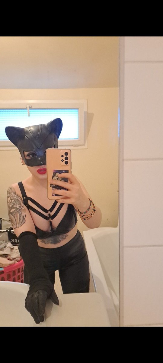 Himelyfeet's tweet photo. my OF✅️
For personal requests and to see more of this: ( less than 4$)
https://t.co/zECaf2olrG
 
#suicidegirl #SG #Suicidegirlcatwoman #sexyinkedwoman #catwomancosplay #sexycosplayer #sexycosplay #onlyfanscosplay #onlyfanssuicidegirl #onlyfanscosplayer #sexyfeet #cosplayer https://t.co/pQn5RXc4Os