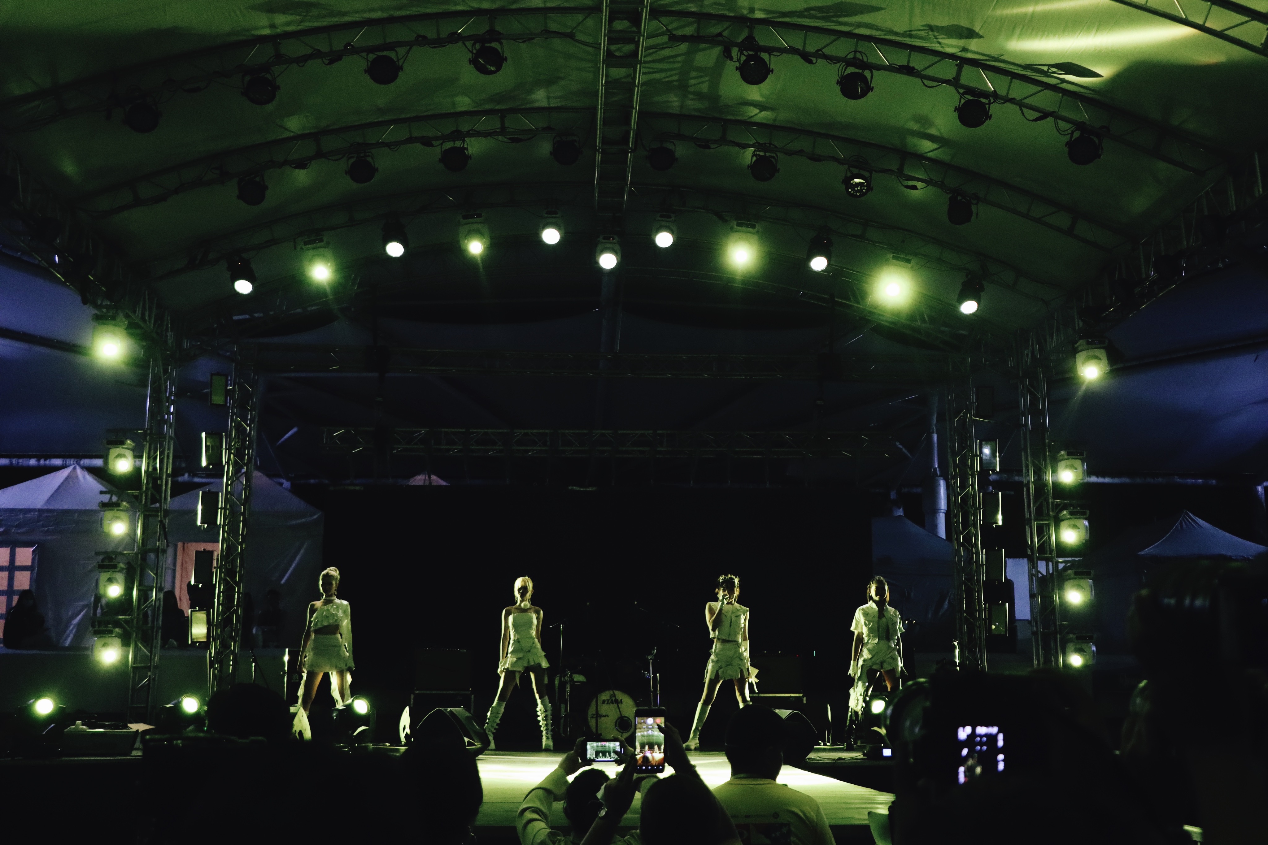 F4DobREawAASyZX?format=jpg&name=4096x4096