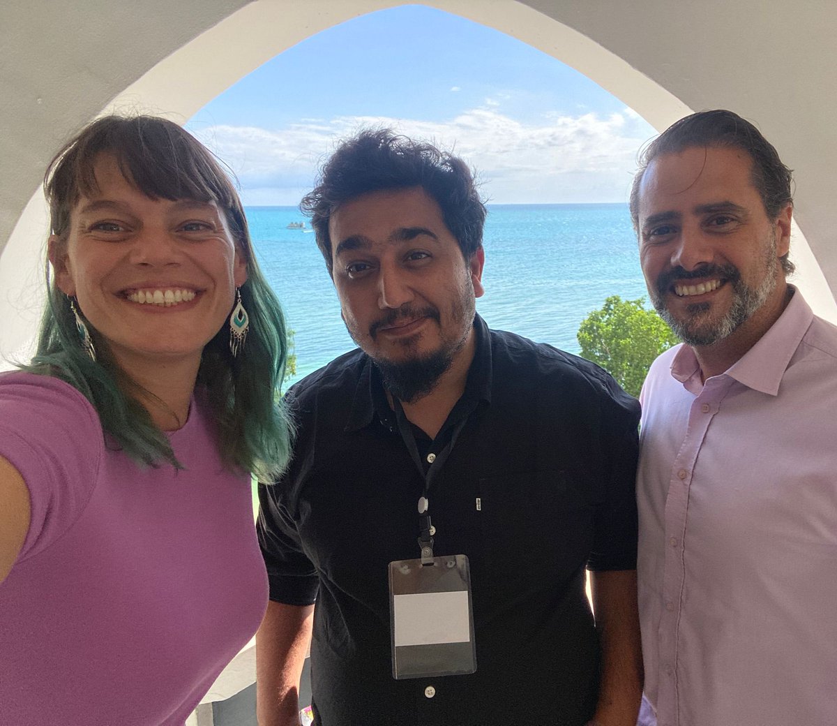 When Ocean Leaders come together 👏 

We are thrilled to see OL Fellows working in #Zanzibar leading a <a href="/WWF/">WWF</a> workshop on advocacy, communication and knowledge around sustainable yellowfin tuna fisheries 🐟